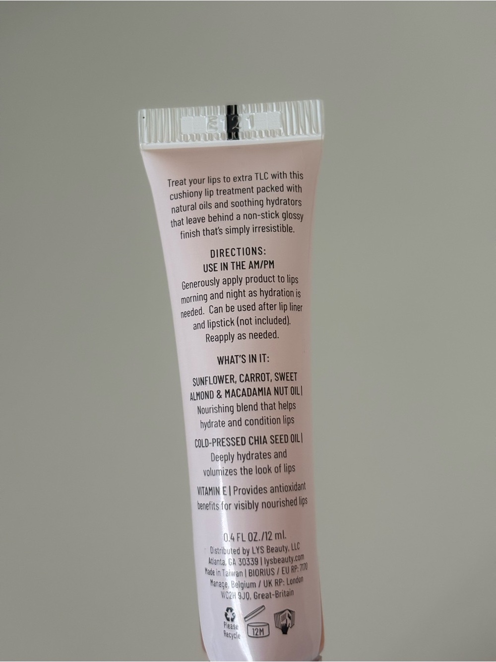 LYS Glossy Lip Treatment Oil 🩷 - Picture 3 of 5